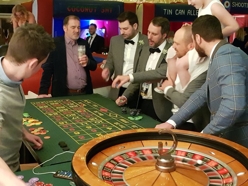ROULETTE WITH CROUPIER + FUN MONEY